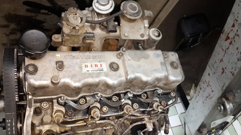 Піньок блок з поршнями та колінвалом Hyundai H100  2000 2.5 Дизель Луцк