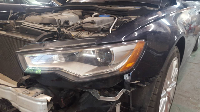 Основна фара права - вставка Audi A6 C7  2014 3.0 Бензин Одеса