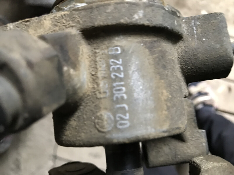 Ручка переключения передач 02J301232B   Skoda Fabia, Skoda Octavia