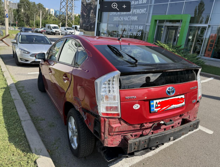 Облицовка задняя часть Toyota Prius  2009 хэтчбек 1.6 Бензин Харьков