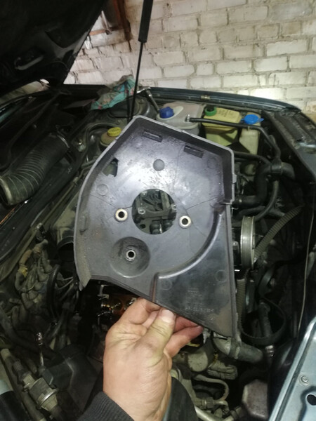 Защита ремня ГРМ Audi 100 универсал 1994 г.  2.6 л бензин Кременчуг