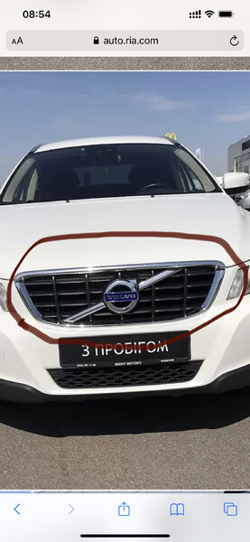 Решітка радіатора Volvo XC60  2013 універсал 2.4 Дизель 