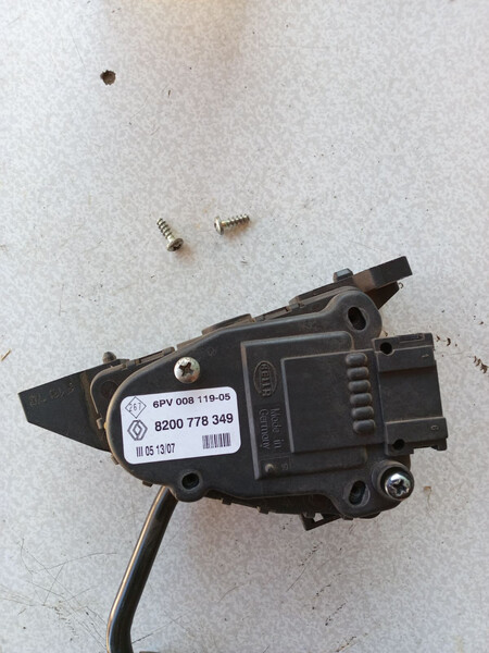 Електронна педаль газу Renault Master  2007 2.5 Дизель 