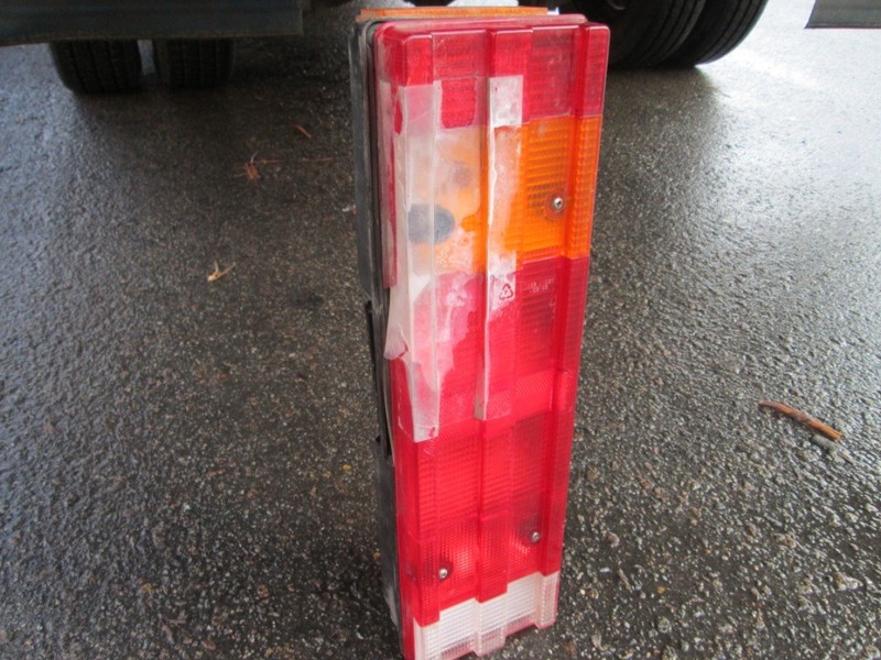 Фонарь правый A0025444790   Mercedes 413, Mercedes Sprinter