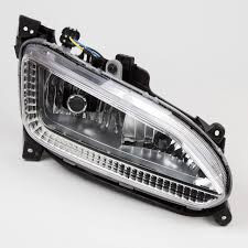 Туманка права 922022W000   Hyundai Santa FE