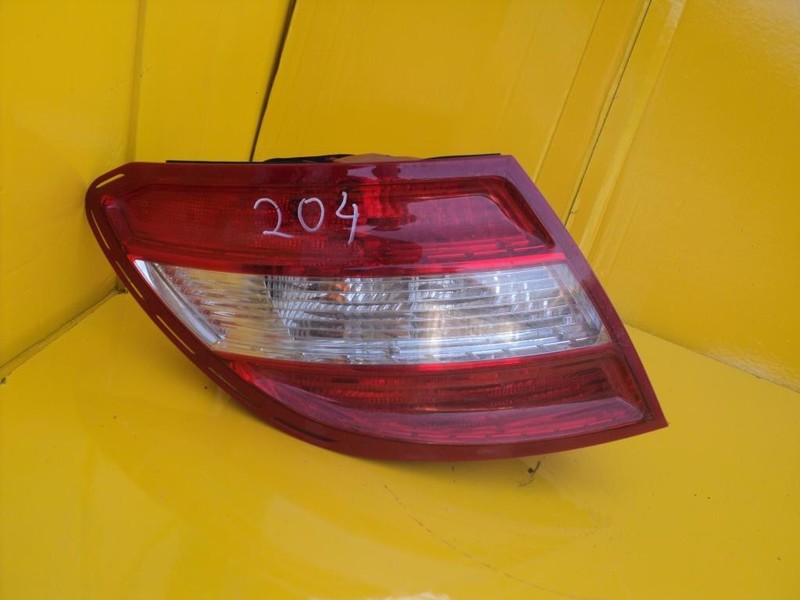 Фонарь задний левый Mercedes C-Class 2008 г.  2.0 л бензин Одесса