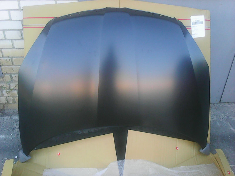 Капот 5J0823031B   Skoda Fabia, Skoda Praktik, Skoda Roomster, Volkswagen Sharan