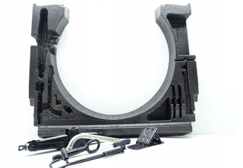 Піна для запаски в багажник Volkswagen Tiguan  2020 Белая Церковь