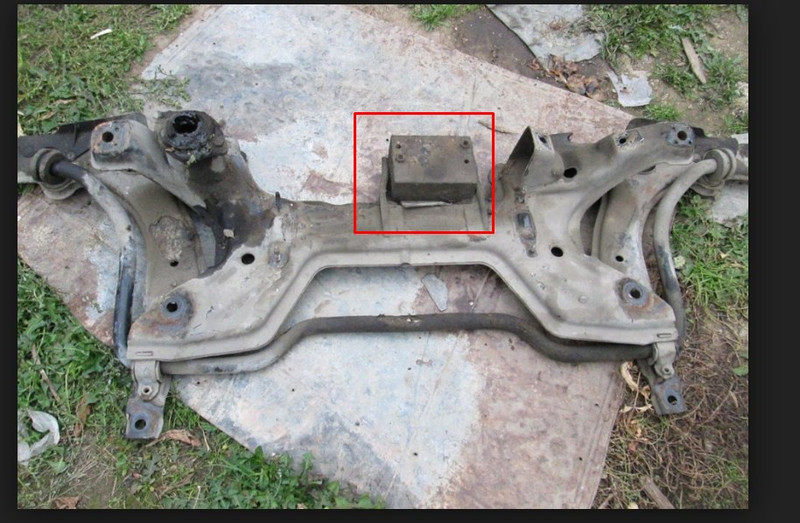 Противовес на балці Volkswagen Passat B3  1992 универсал 1.9 Дизель Монастыриска