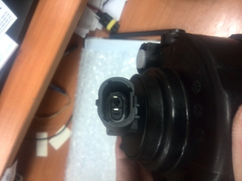 Разъём противотуманки trafic ii 2010 Renault Trafic 2  2010 20.0 Дизель 