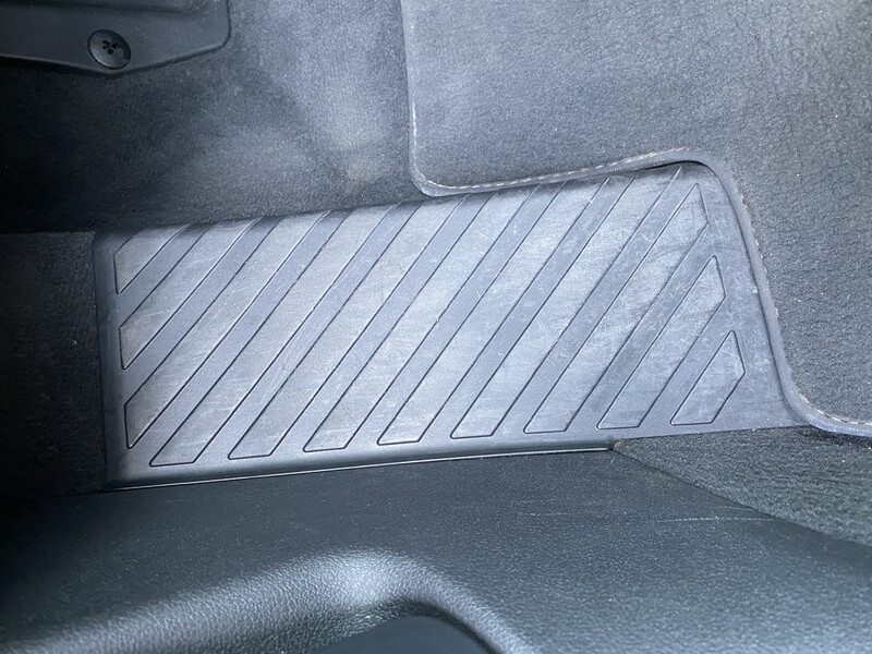 Панель педалей Audi Q3  2014 14.0 Бензин Киев