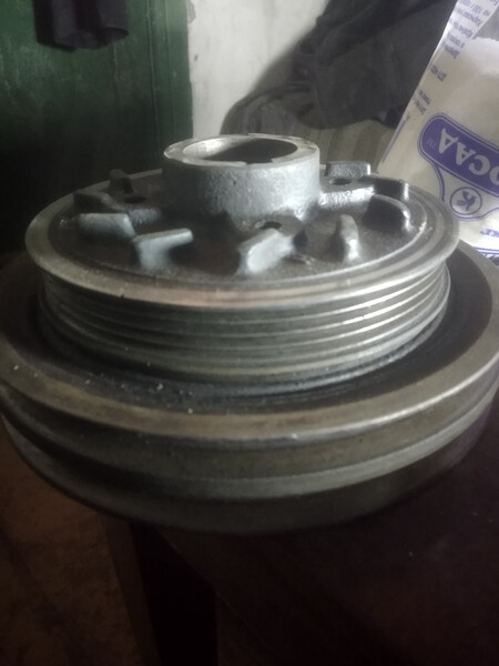 Шків коленвалу Hyundai H200  2000 2.5 Дизель Харків