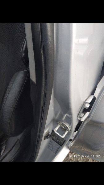 Ущільнювач дверей Hyundai Sonata 6 2011 р.  2.0 л бензин Київ