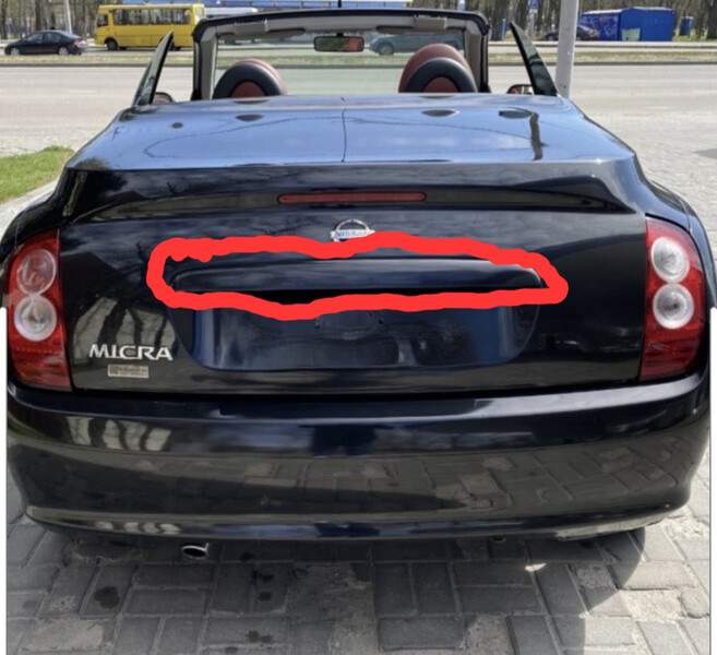 Накладка на крышку багажника Nissan Micra K12  2005 1.6 Бензин Одеса
