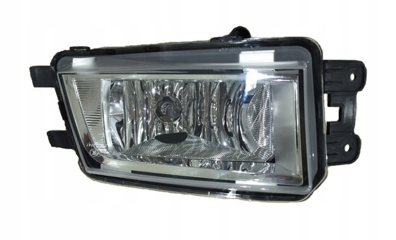 Протитуманна фара 561-941-700-C   Volkswagen Passat