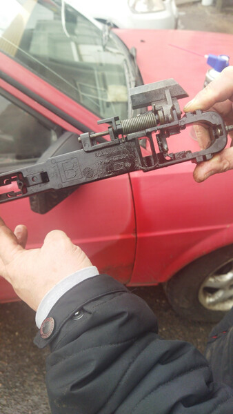 Механизм ручки двери Nissan Primera P12  2004 универсал 1.8 Бензин Кременчуг