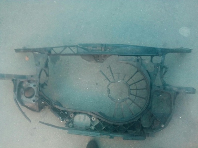 Панель передня Audi A4 USA 2001 р.  1.6 л бензин Київ