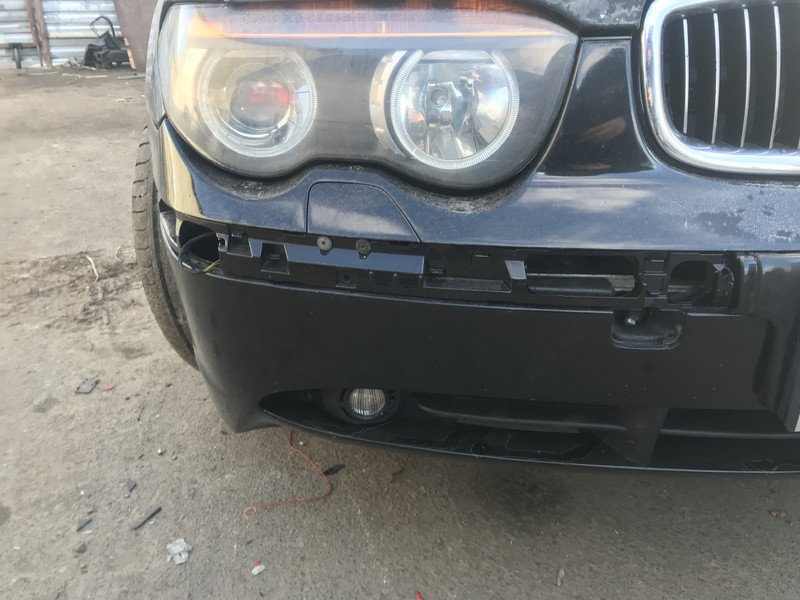 Накладка бампера е65 BMW 7 Series 2003 г.  3.0 л бензин Луцк
