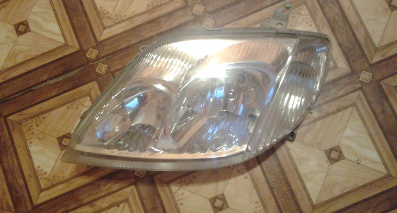 Фара L,  усилитель бампера, бочек омывателя, крепление бампера R Toyota Corolla E120 2003 г.  1.4 л бензин Одесса