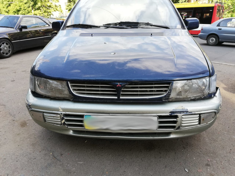 Фари передні Mitsubishi Space Runner  1995 1.8 Бензин Одеса