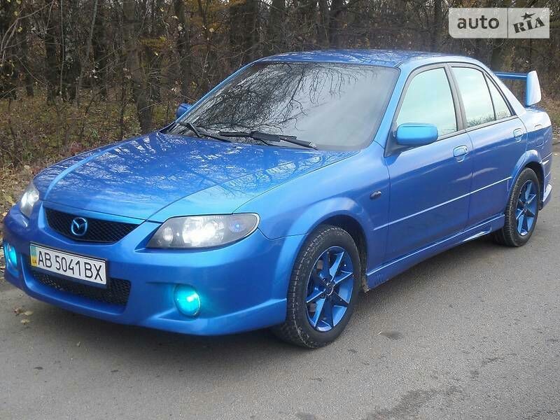 Бампер передний Mazda 323 хэтчбек 2002 г.  2.0 л бензин