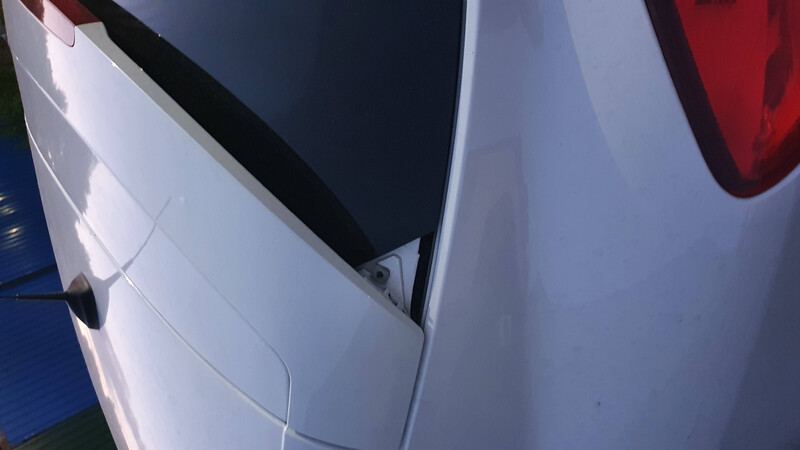 Спойлер кришки багажника Renault Megane DZ09 Sport Coupe 2012 купе 1.5 Дизель Київ