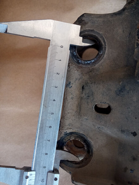 Поворотний кулак зі ступіцею на праву сторону Toyota Camry 70  2018 2.5 Бензин Калиновка