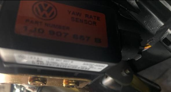 1j0907667b Volkswagen Golf  2003 1.4 Бензин 