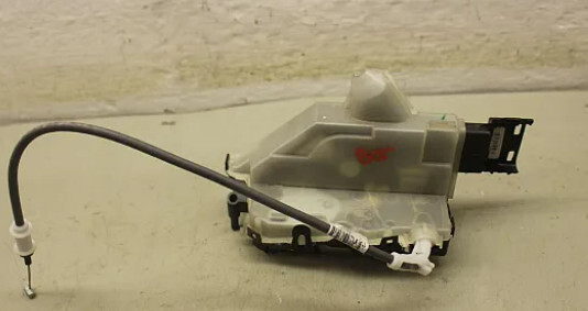 Замок двери передней правой Citroen C3 хэтчбек 2018 г.  Одесса