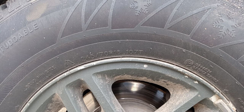 Шины зимние 24570 r 16 107 t sailun Jeep Grand Cherokee  1999 2.7 Дизель Киев