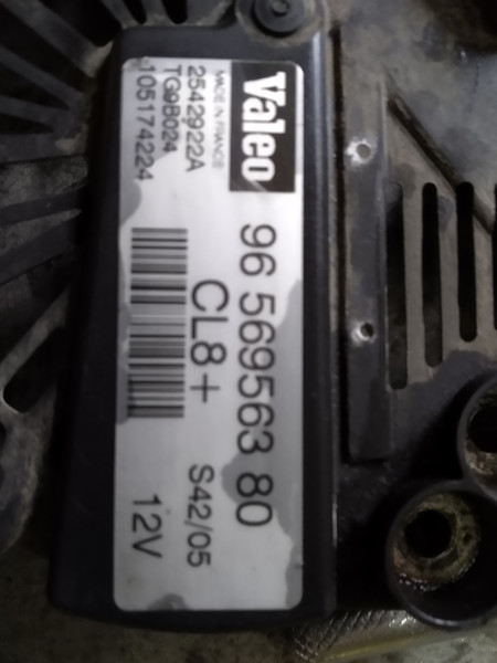 Генератор Citroen Berlingo 2005 г.  1.9 л дизель Киев