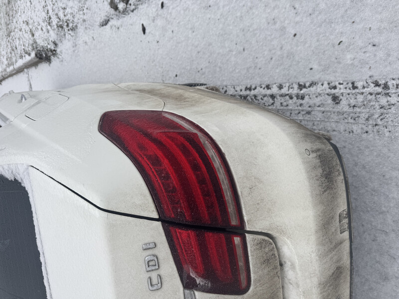 Стоп задний левый Mercedes-Benz E-Class  2014 22.0 Дизель Николаев