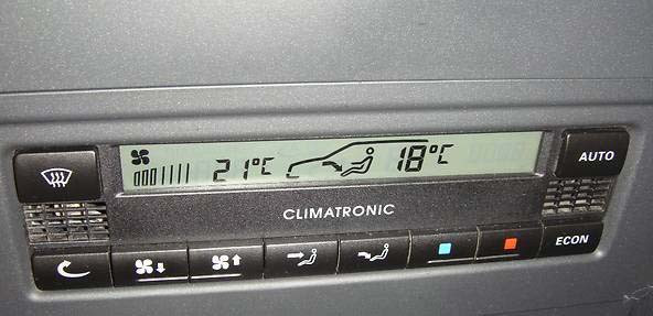 Climatronik (кондиционер воздуха с автоматической регулировкой) Skoda Superb  2007 1.8 Бензин Ромны