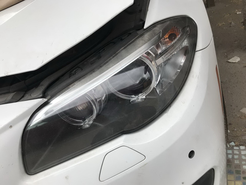 Основная фара правая - вставка 63117343906   BMW 5 Series