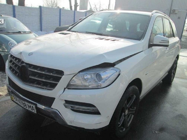 Капот Mercedes CL-Class 2012 р.  2.5 л дизель Київ