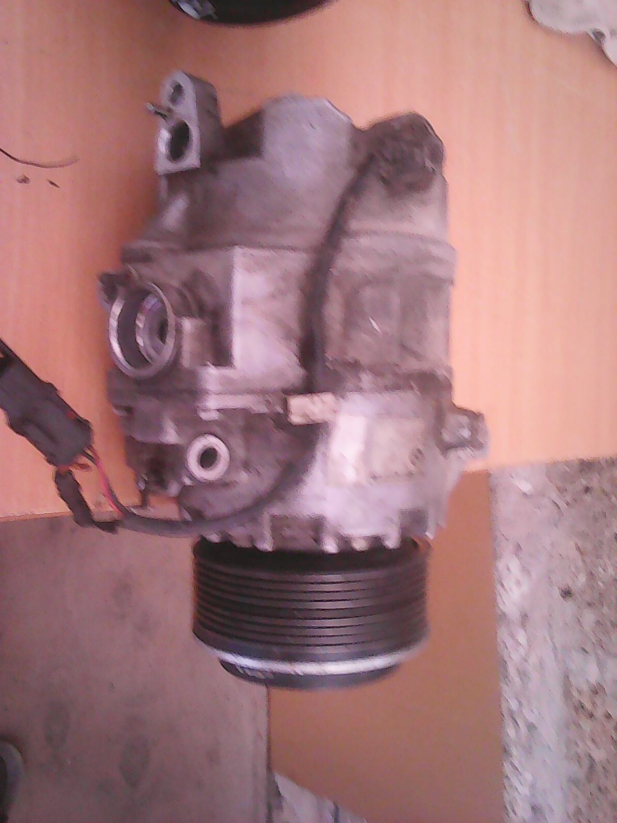 Компрессор кондиционера 64 52 9 205 096   BMW 7 Series, BMW X6