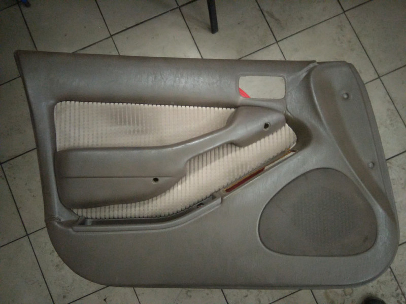 Дверная карта 6762033181E1   Toyota Camry