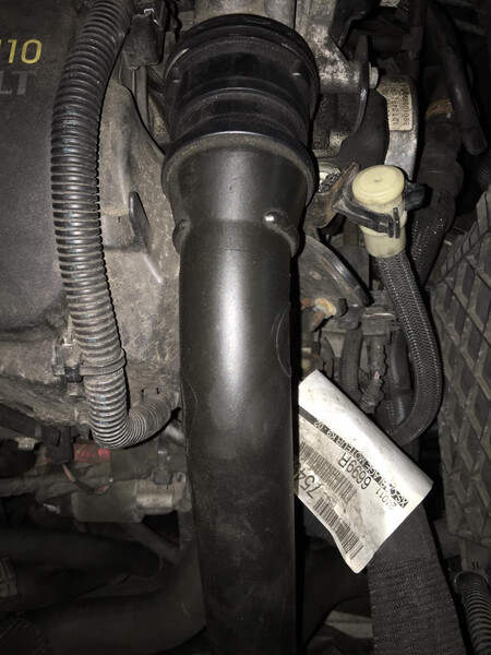 Патрубок интеркулера k9k636 Renault Megane 3 универсал 2012 г.  1.5 л дизель Ровно