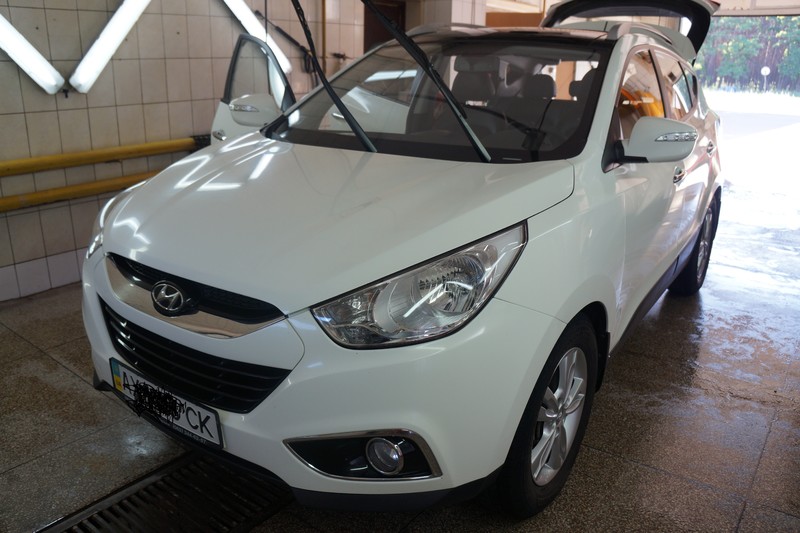 Підкрилки Hyundai ix35  2011 2.0 Бензин 