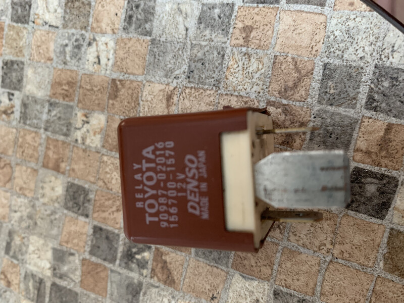 Реле управления Toyota Avensis  2004 2.0 Бензин Днепр