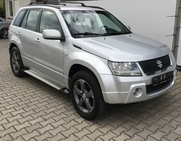 Крыло переднее правое Suzuki Grand Vitara  2005 2.0 Бензин Павлоград