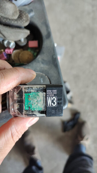 Реле ключа зажигания Toyota RAV4 универсал 2016 г.  2.2 л дизель Житомир