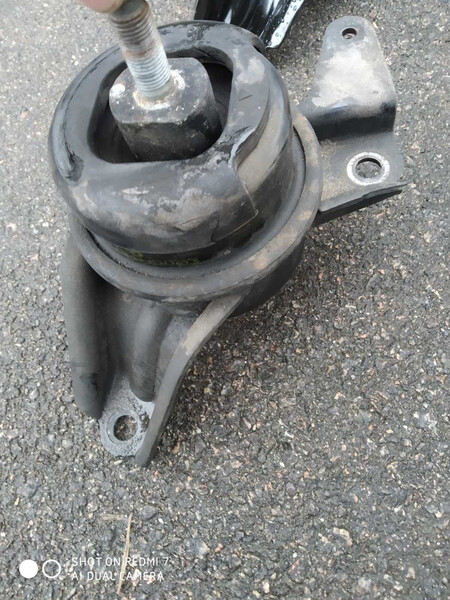 Гидро опора Hyundai Sonata 6  2010 Киев