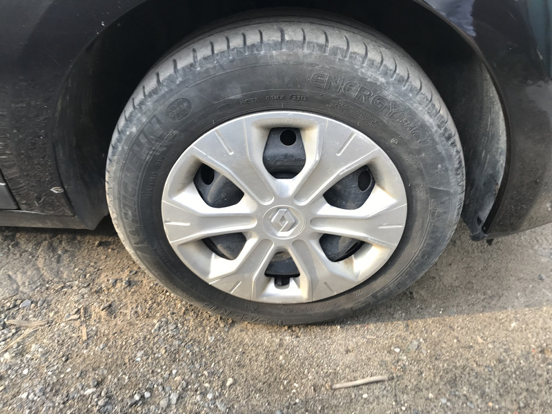 Колпаки на диски Renault Megane 3  2012 универсал 1.6 Дизель Хмельницкий