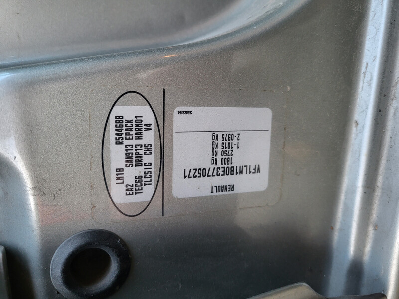 Бампер передній Renault Megane 2  2007 1.6 Бензин 