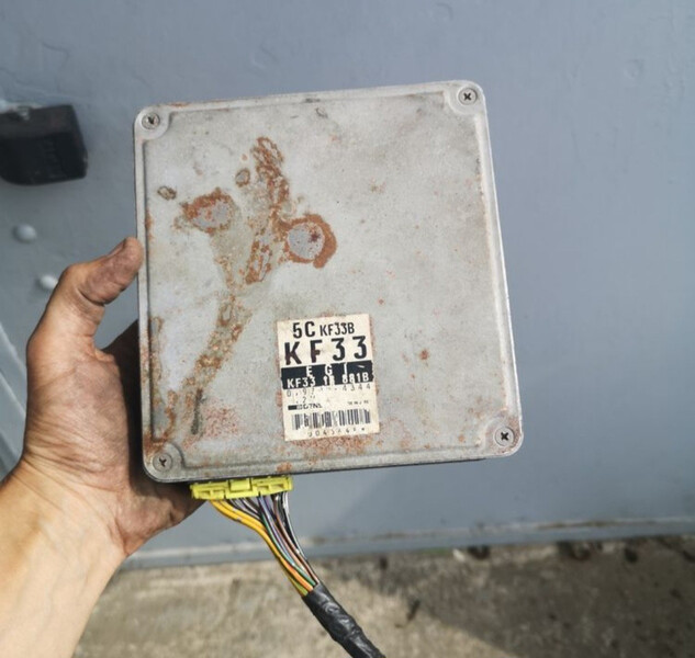 Эбу kf33 Mazda 323  2001 1.5 Бензин 