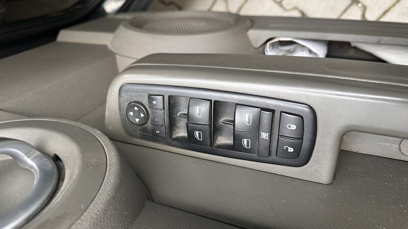 Перемикач склопідйомників Dodge Nitro  2008 универсал 28.0 Дизель Ивано-Франковск
