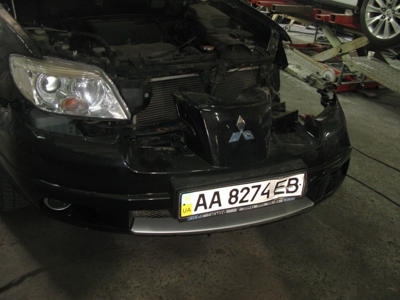 Крило переднє 5220А145   Mitsubishi Outlander