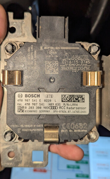 Радар-детектор Audi Q7 2017 г.  3.0 л бензин Луцк