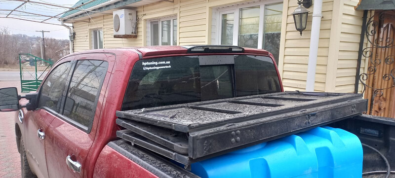 Стекло заднее Nissan Titan  2015 1.4 Дизель Новоукраинка